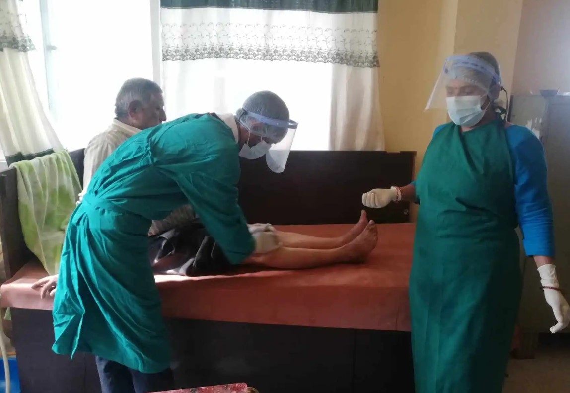 गण्डकी मै पहिलो पटक धौलागिरीमा अकुपंचर सेवा संचालन